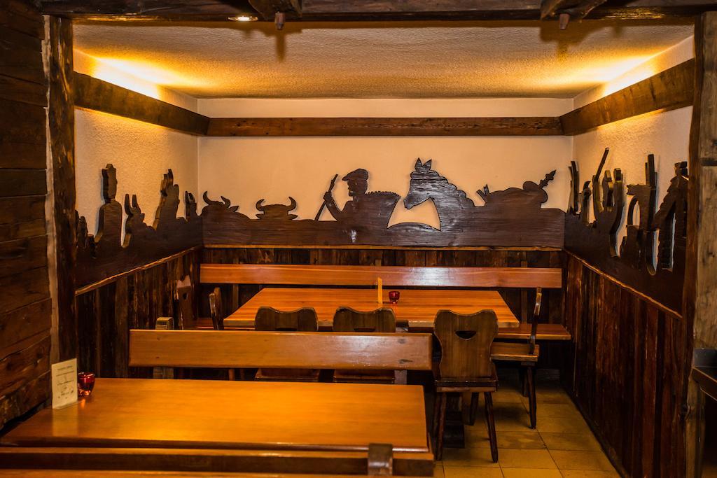 Hotel De Moiry Superieur غريمينتز المظهر الخارجي الصورة